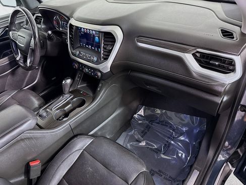 Used 2019 GMC Acadia SLT image 30