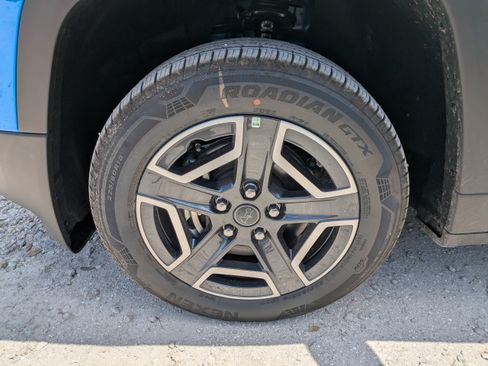 New 2026 Jeep Cherokee Limited AWD/4WD image 10