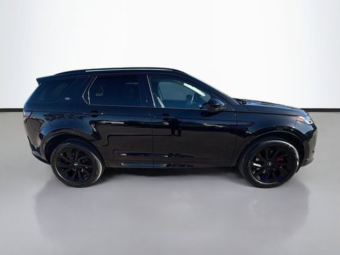 Used 2025 Land Rover Discovery Sport S image 6