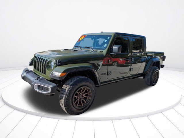 Used 2023 Jeep Gladiator Sport AWD/4WD image 8