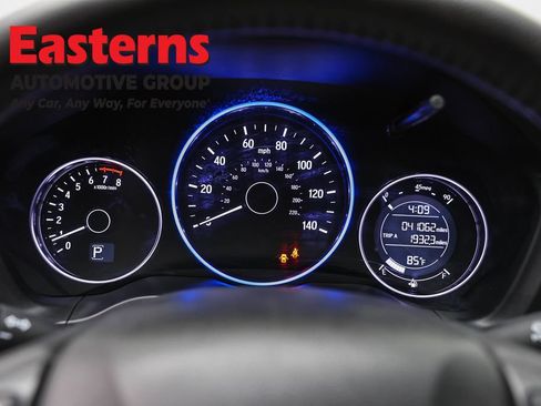 Used 2022 Honda HR-V Sport image 16