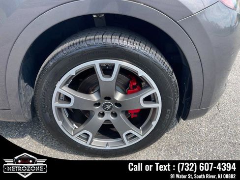 Used 2022 Maserati Levante GT image 40