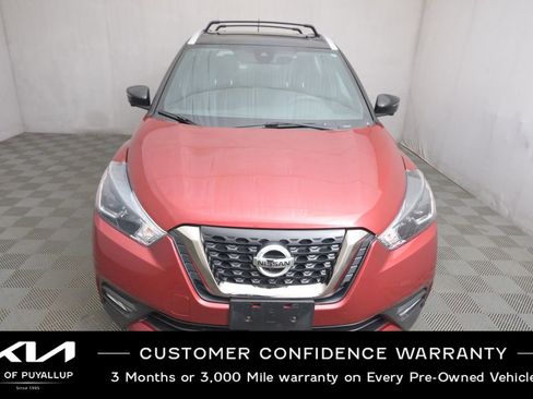 Used 2020 Nissan Kicks SR w/ Exterior Package image 2