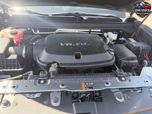 Used 2022 Chevrolet Colorado LT w/ LT Convenience Package RWD image 21