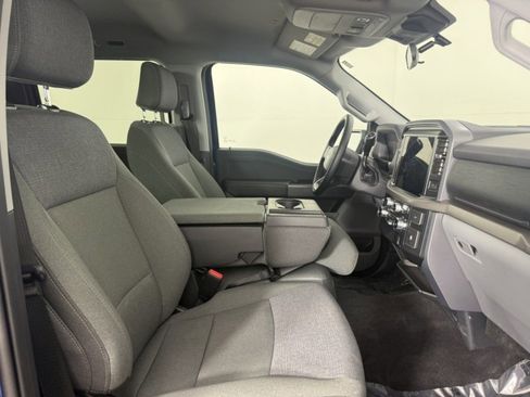 Certified 2025 Ford F150 XLT w/ Equipment Group 301A Standard image 8