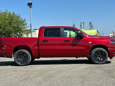 New 2026 RAM 1500 4x4 Crew Cab image 2