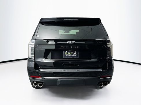 Used 2025 Chevrolet Tahoe Z71 w/ Comfort Package AWD/4WD image 7
