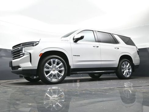 Used 2023 Chevrolet Tahoe High Country AWD/4WD image 41