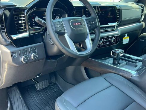 New 2026 GMC Sierra 1500 SLT w/ SLT Premium Plus Package AWD/4WD image 22