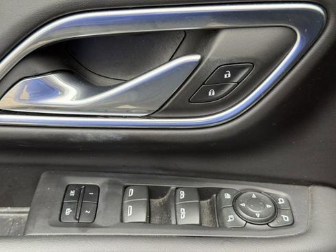 Used 2023 Chevrolet Tahoe RST w/ Luxury Package image 17