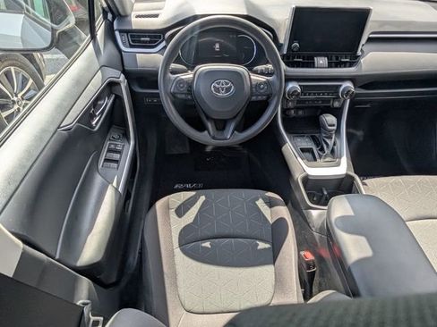 Used 2023 Toyota RAV4 XLE image 8