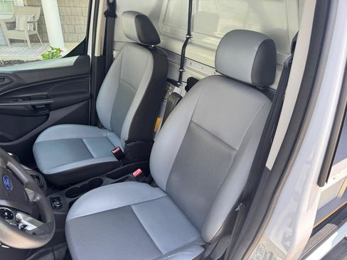 Used 2014 Ford Transit Connect XL FWD image 12
