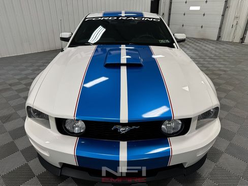 Used 2007 Ford Mustang GT RWD image 4