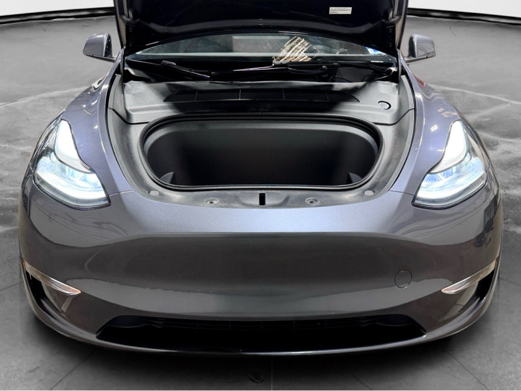 Used 2023 Tesla Model Y Performance AWD/4WD image 24