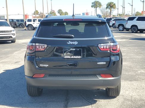 Used 2022 Jeep Compass Latitude image 6