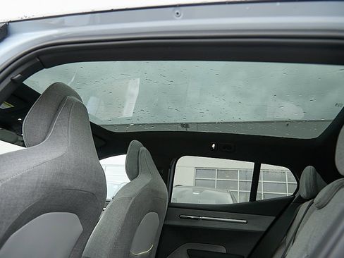 New 2026 Volvo EX30 Ultra image 19