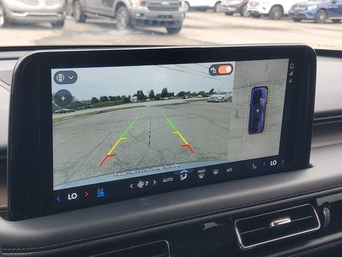 Certified 2025 Lincoln Aviator Reserve w/ Equipment Group 201A AWD/4WD image 17