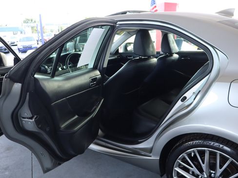 Used 2014 Lexus IS 250 AWD image 31