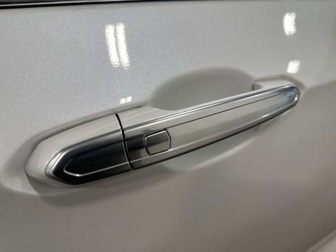 Used 2023 Cadillac XT6 Luxury image 34