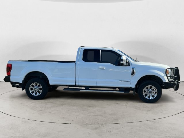 Used 2022 Ford F350 Lariat w/ Lariat Value Package AWD/4WD image 4