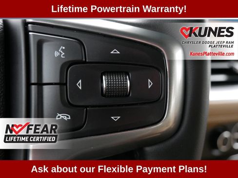 Used 2023 Chevrolet Suburban Premier AWD/4WD image 31