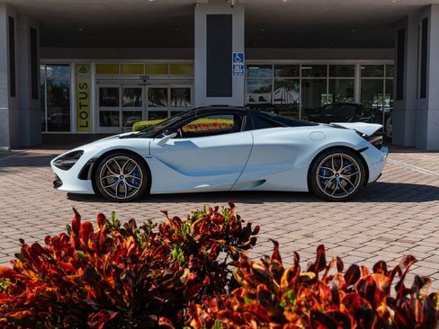 Used 2020 McLaren 720S Luxury image 20