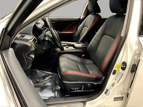 Used 2018 Lexus IS 300 AWD w/ Comfort Package image 21
