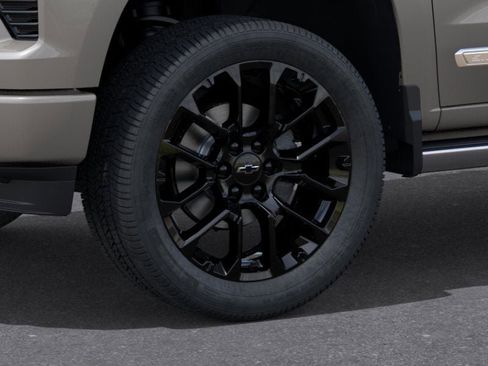 New 2026 Chevrolet Silverado 1500 High Country AWD/4WD image 9