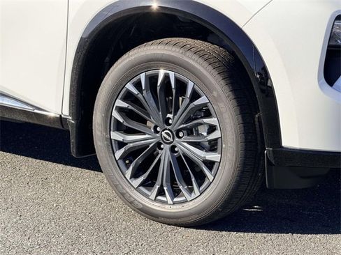 New 2026 Nissan Rogue Platinum w/ Platinum Premium Package image 7