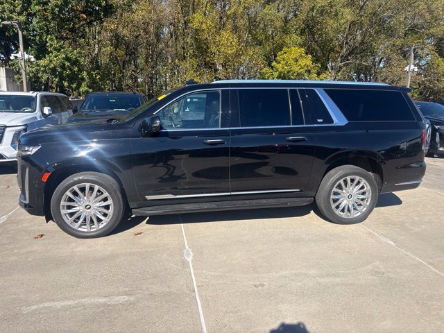 Used 2024 Cadillac Escalade ESV Premium Luxury w/ LPO, Floor Liner Package AWD/4WD image 2