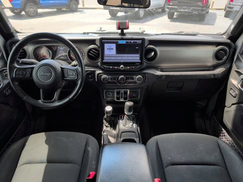 Used 2020 Jeep Wrangler Unlimited Sport S AWD/4WD image 16
