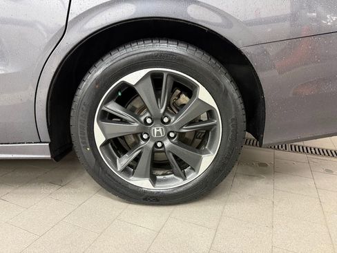 Used 2024 Honda Odyssey Elite image 31