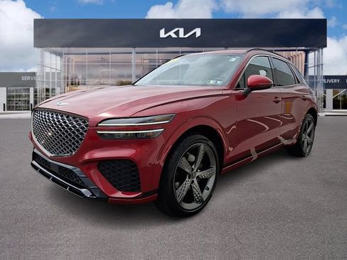 Used 2022 Genesis GV70 2.5T w/ Sport Prestige Package AWD/4WD image 3