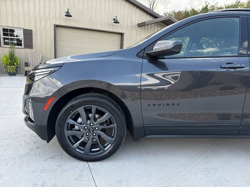 Used 2022 Chevrolet Equinox RS image 43