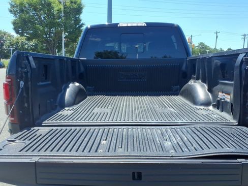 Used 2019 Ford F150 Raptor w/ Equipment Group 802A Luxury AWD/4WD image 32