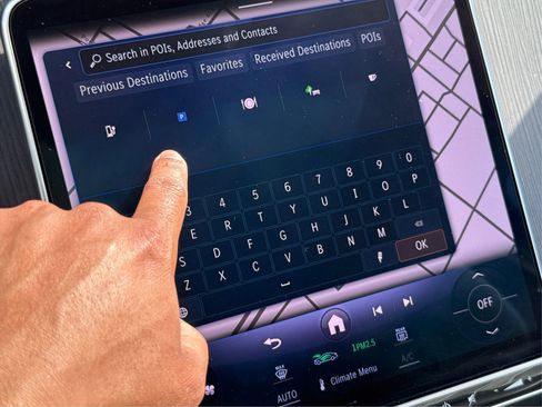 Used 2023 Mercedes-Benz EQE 500 4MATIC SUV image 43