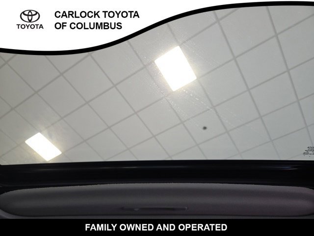 Used 2026 Toyota Sienna XLE FWD image 14