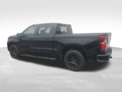 Used 2023 Chevrolet Silverado 1500 RST w/ Z71 Off-Road Package AWD/4WD image 3