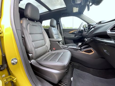 Used 2023 Chevrolet TrailBlazer ACTIV w/ Sun and Liftgate Package FWD image 16