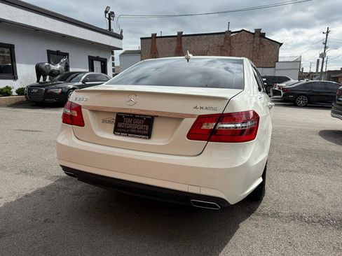 Used 2012 Mercedes-Benz E 350 4MATIC Sedan image 3