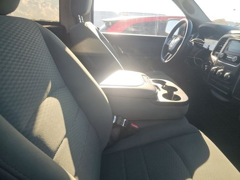 Used 2018 RAM 1500 Express RWD image 11