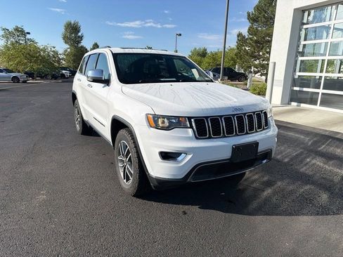 Used 2021 Jeep Grand Cherokee Limited w/ Trailer Tow Group IV AWD/4WD image 7