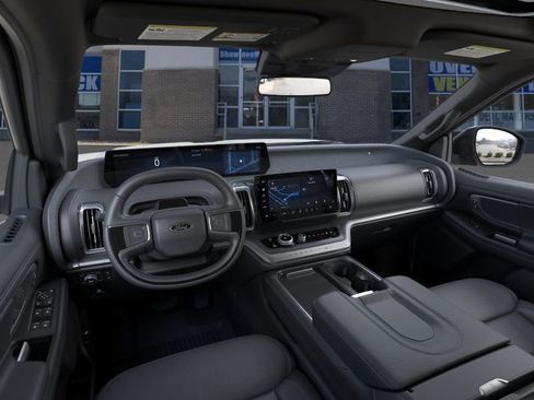 New 2025 Ford Expedition Platinum w/ Stealth Performance Package AWD/4WD image 9
