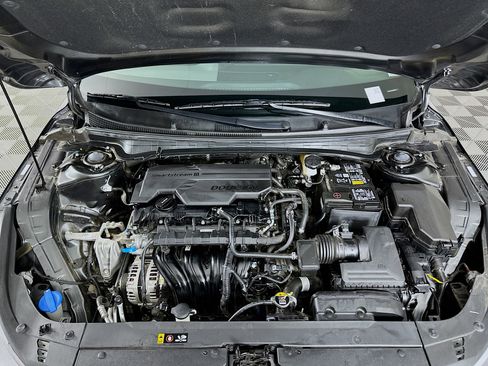 Used 2025 Kia K4 LXS image 32