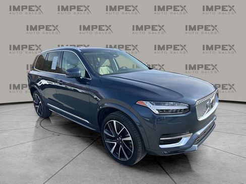 Used 2024 Volvo XC90 B6 Plus w/ Protection Package Premier image 7