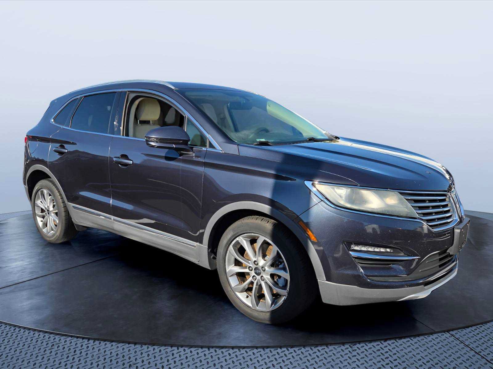 Used 2015 Lincoln MKC FWD w/ Equipment Group 101A Select image 1