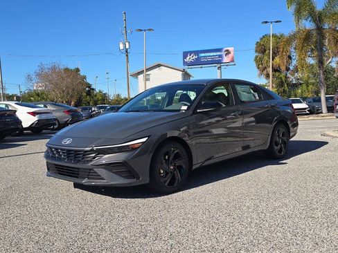 New 2026 Hyundai Elantra Sport image 2