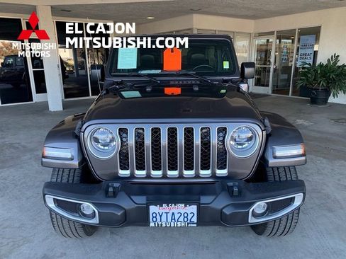 Used 2021 Jeep Wrangler Unlimited Sahara w/ Cold Weather Group image 10