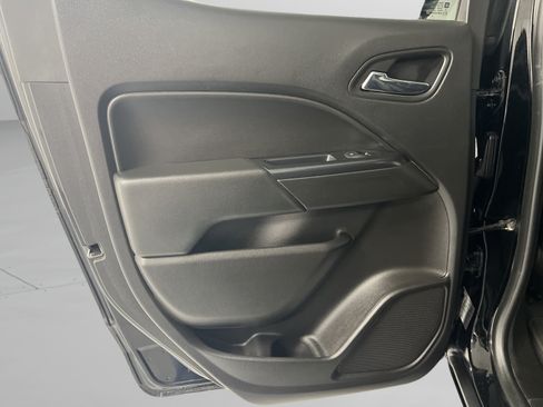 Used 2019 Chevrolet Colorado ZR2 AWD/4WD image 32