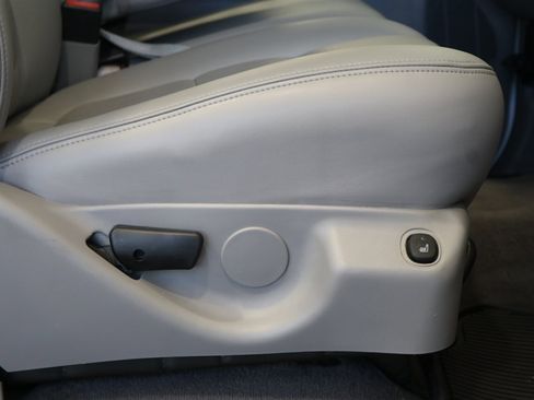 Used 2001 Ford F350 Lariat image 69